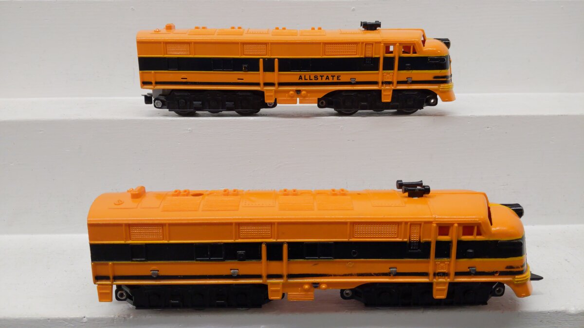 O Gauge CUSTOM Powered AA Diesel Locomotive Set