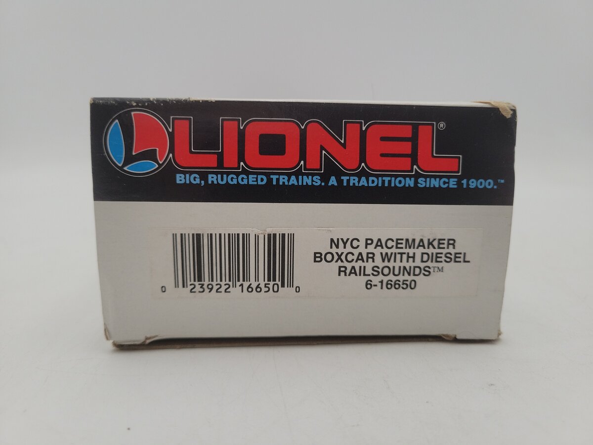 Lionel 6-16650 O Gauge New York Central Boxcar with Diesel Railsounds VG/Box