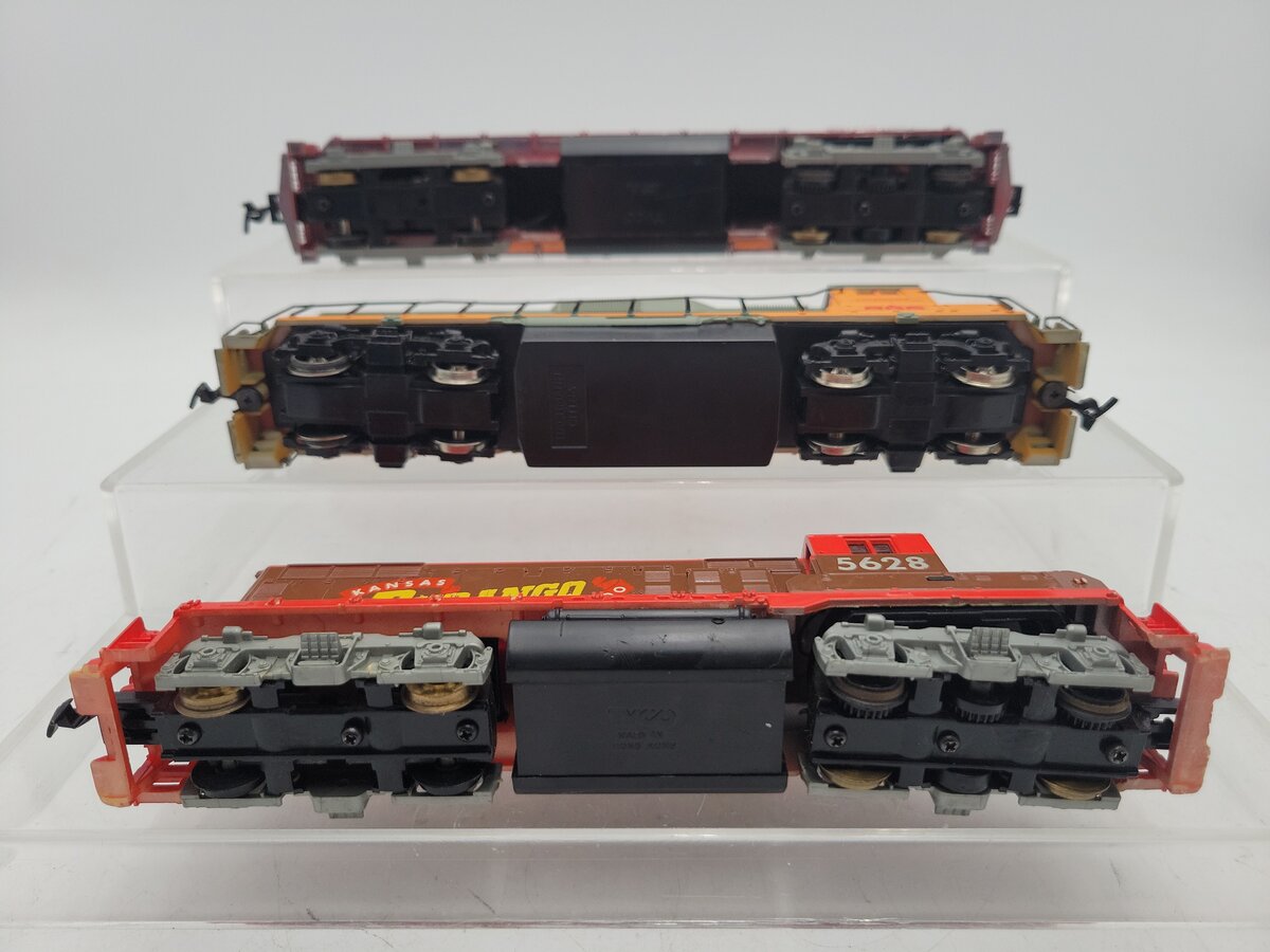 Tyco & Bachmann Assorted Diesel Locomotives: 5628, 866, 4301 [3] VG