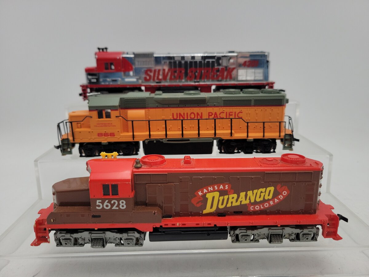 Tyco & Bachmann Assorted Diesel Locomotives: 5628, 866, 4301 [3] VG
