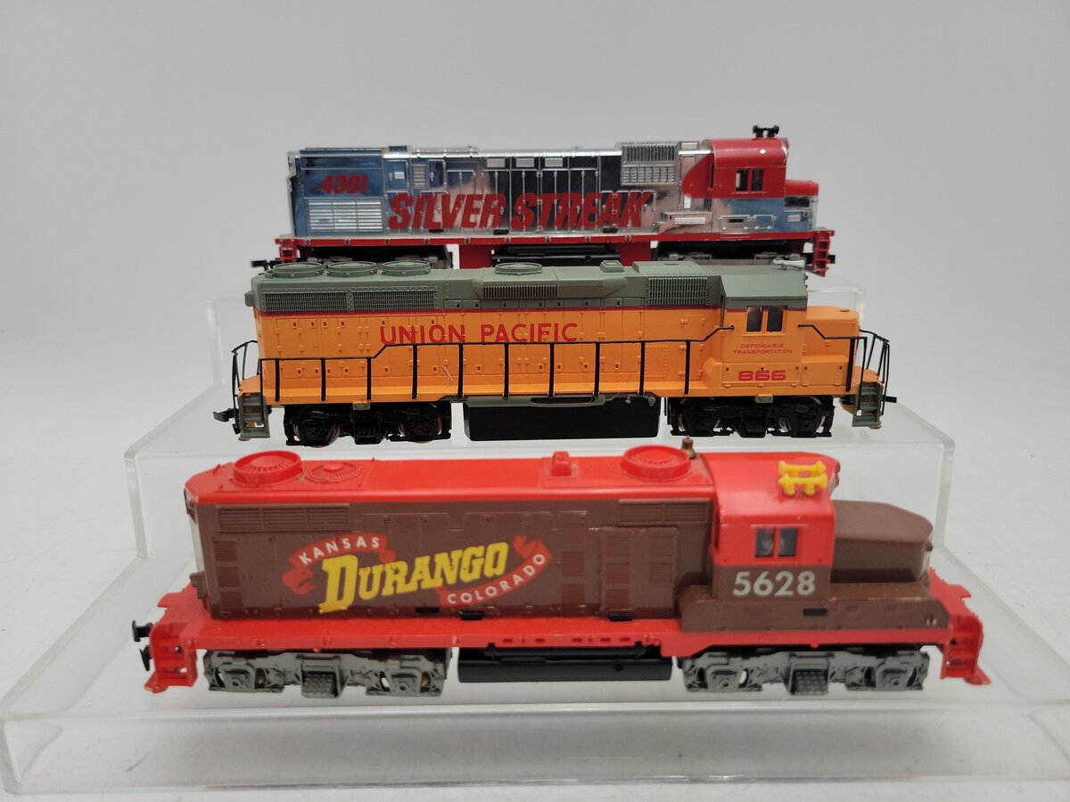 Tyco & Bachmann Assorted Diesel Locomotives: 5628, 866, 4301 [3] VG