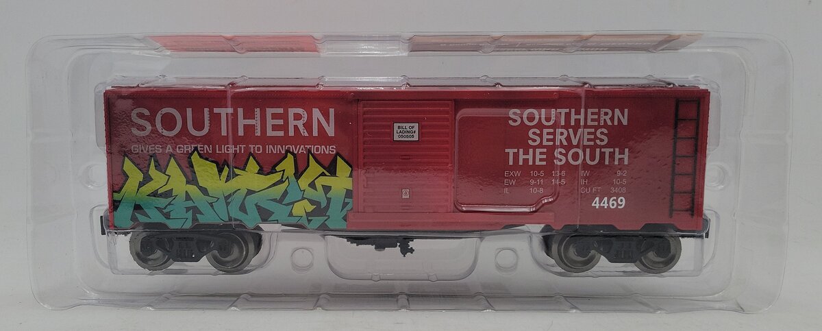 Menards 279-5770 O Gauge Weathered Southern Boxcar #4469 with Graffiti NIB