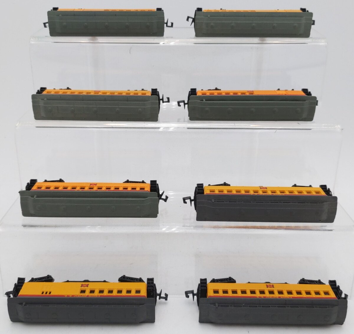 Bachmann N Scale Assorted Union Pacific Passenger Cars [8] EX