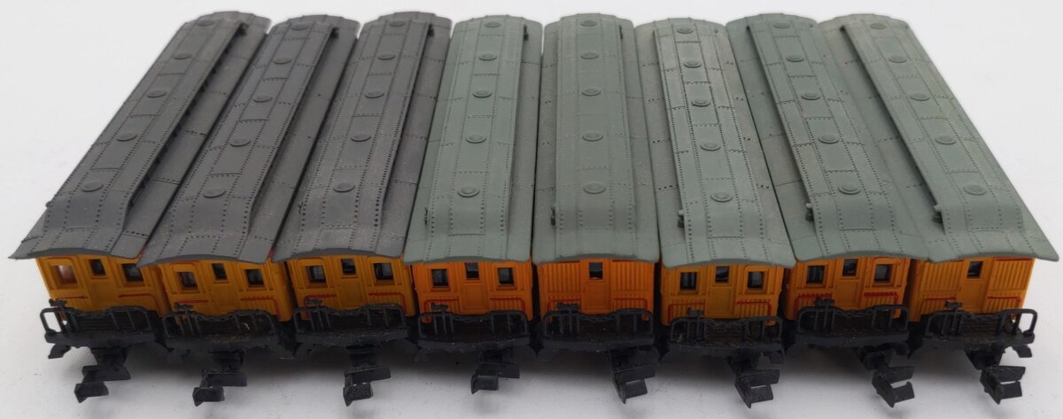 Bachmann N Scale Assorted Union Pacific Passenger Cars [8] EX