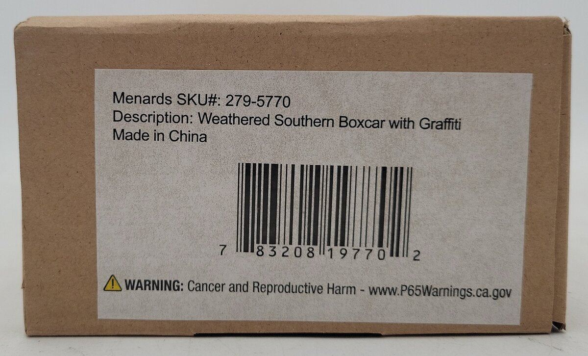 Menards 279-5770 O Gauge Weathered Southern Boxcar with Graffiti #4470 NIB