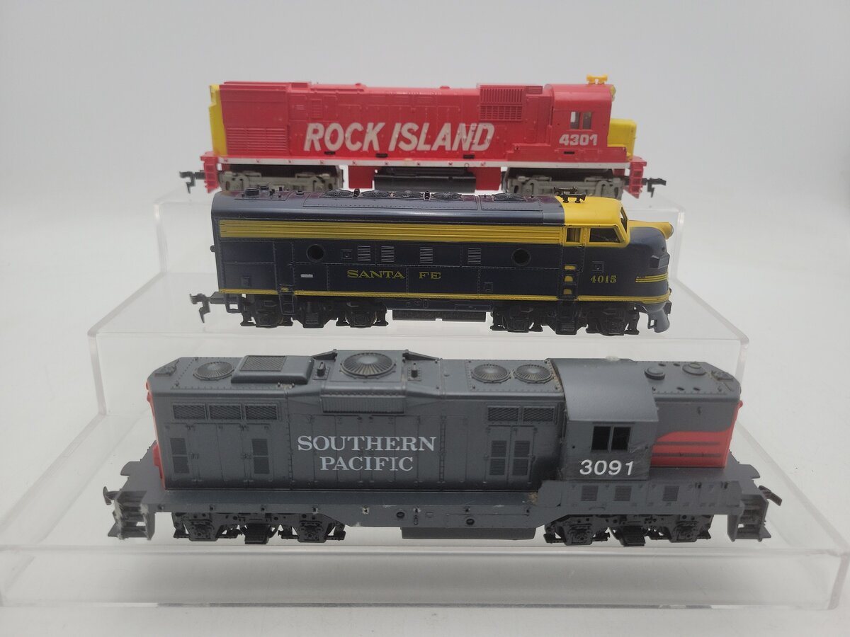 Tyco & Other Assorted Powered And Non-Powered Diesel Locomotives: 4301, 3091 [3] VG
