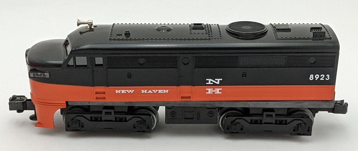 Lionel 6-18923 O New Haven Alco Dummy A Diesel Locomotive w/Horn #8923 EX/Box