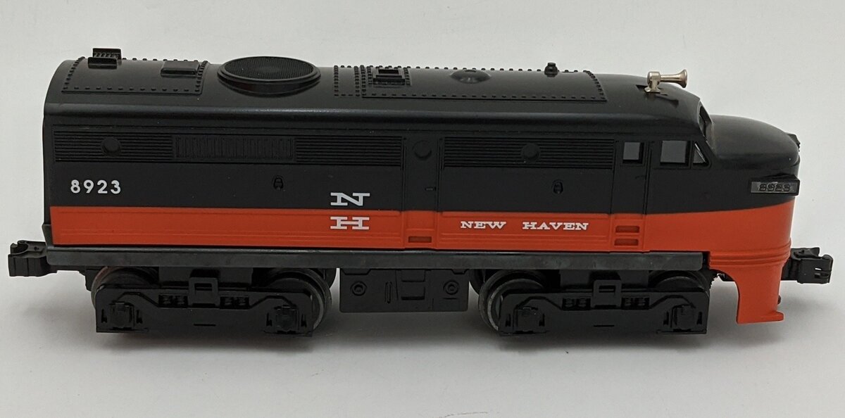 Lionel 6-18923 O New Haven Alco Dummy A Diesel Locomotive w/Horn #8923 EX/Box