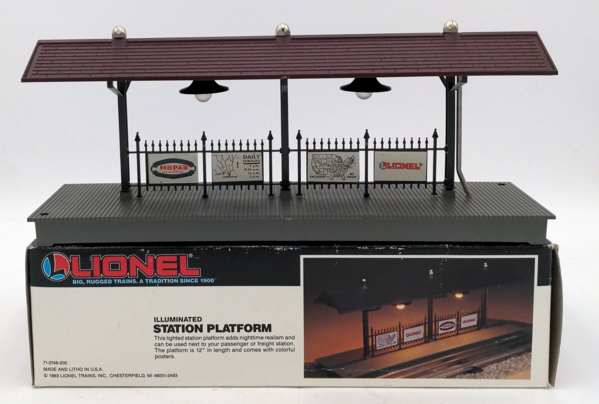 Lionel 6-12748 O/027 Illuminated Station Platform EX/Box