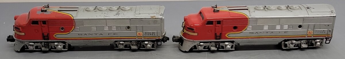 Lionel 2343 Vintage O Gauge Santa Fe F3 AA Diesel Locomotive Set VG