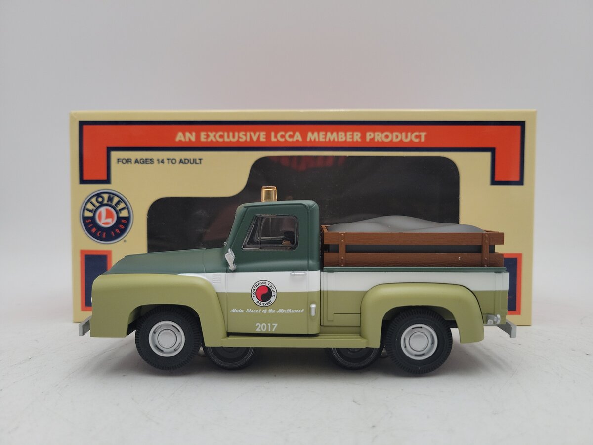 Lionel 6-58269 O Scale LLCA 2017 Registration Gift 1955 Motorized Pick-Up LN/Box