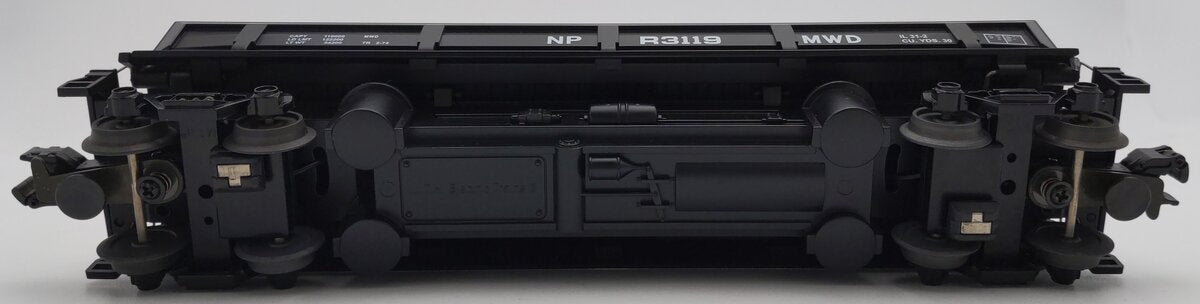 MTH 30-7924 O Gauge Northern Pacific Dump Car w/Operating Bay EX/Box