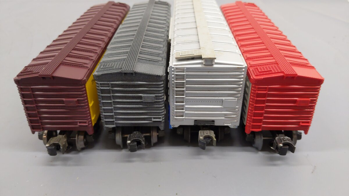 Lionel O Gauge Assorted Freight Cars: 6-9801, 6-5701, 6-9888, 6-9881 [4] VG