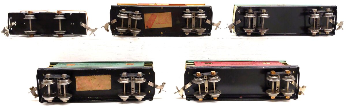 Lionel Vintage O Repainted Tinplate Freight Cars: 804, 814, 814R, 817 [5]
