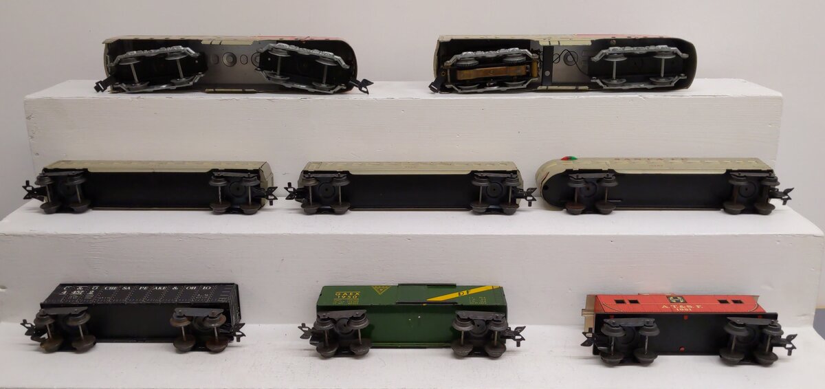 Marx 05944 Vintage O 8 Unit Twin Diesel Santa Fe & Passenger Cars Set VG/Box