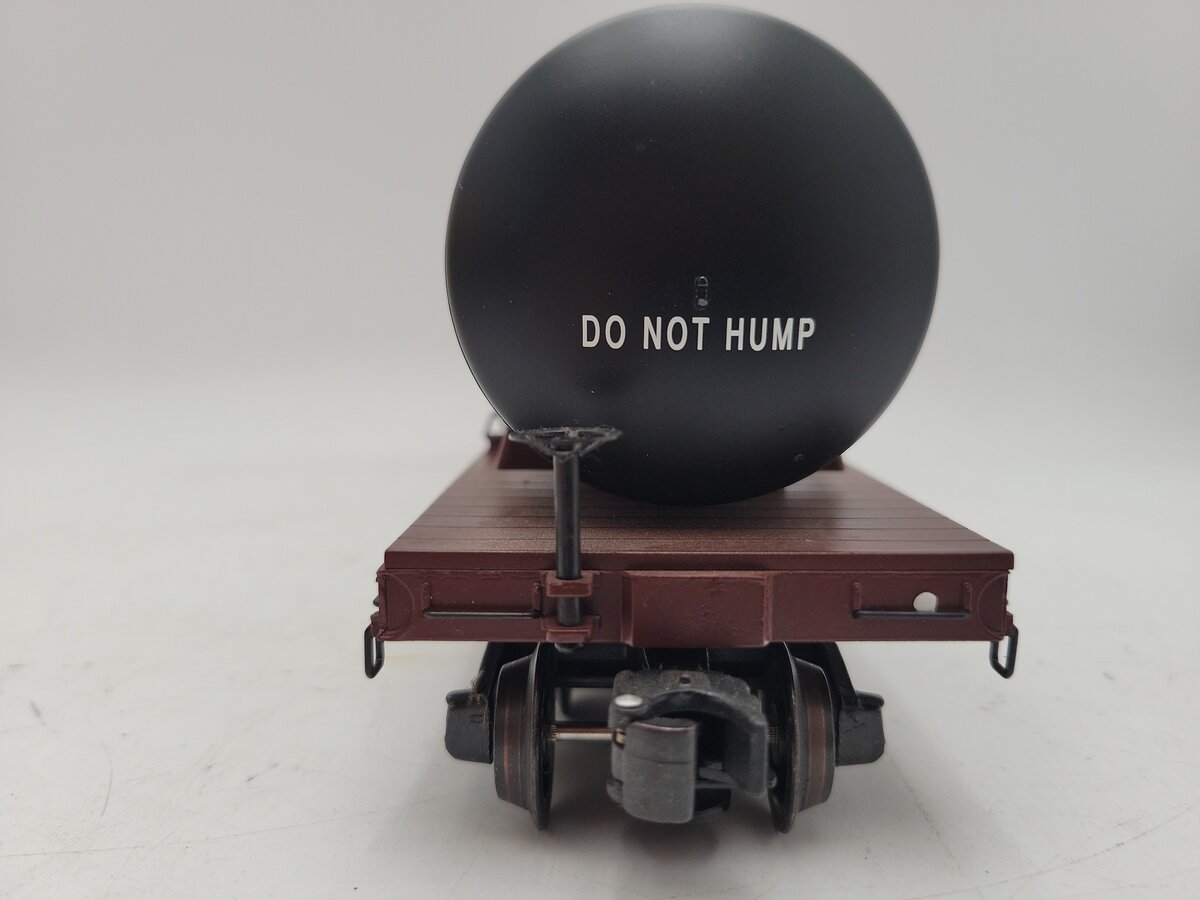 K-Line K693-1791 O Gauge New Haven 16 Wheel Flatcar w/ Tank VG/Box