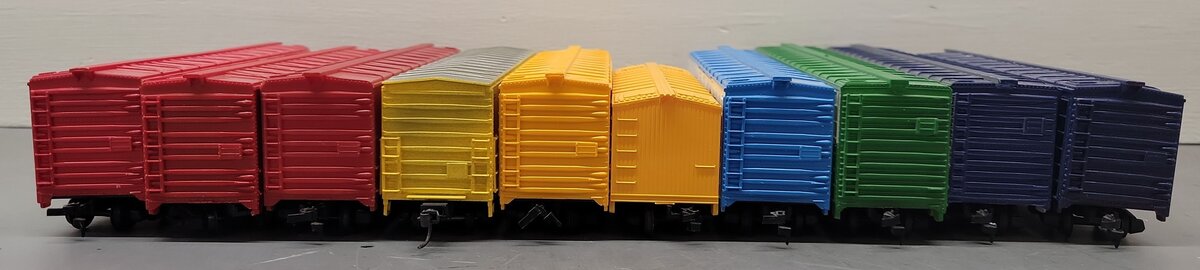 Tyco, Life-Like, & Other HO Scale Assorted Custom Boxcars: #25007, #10000 [10]