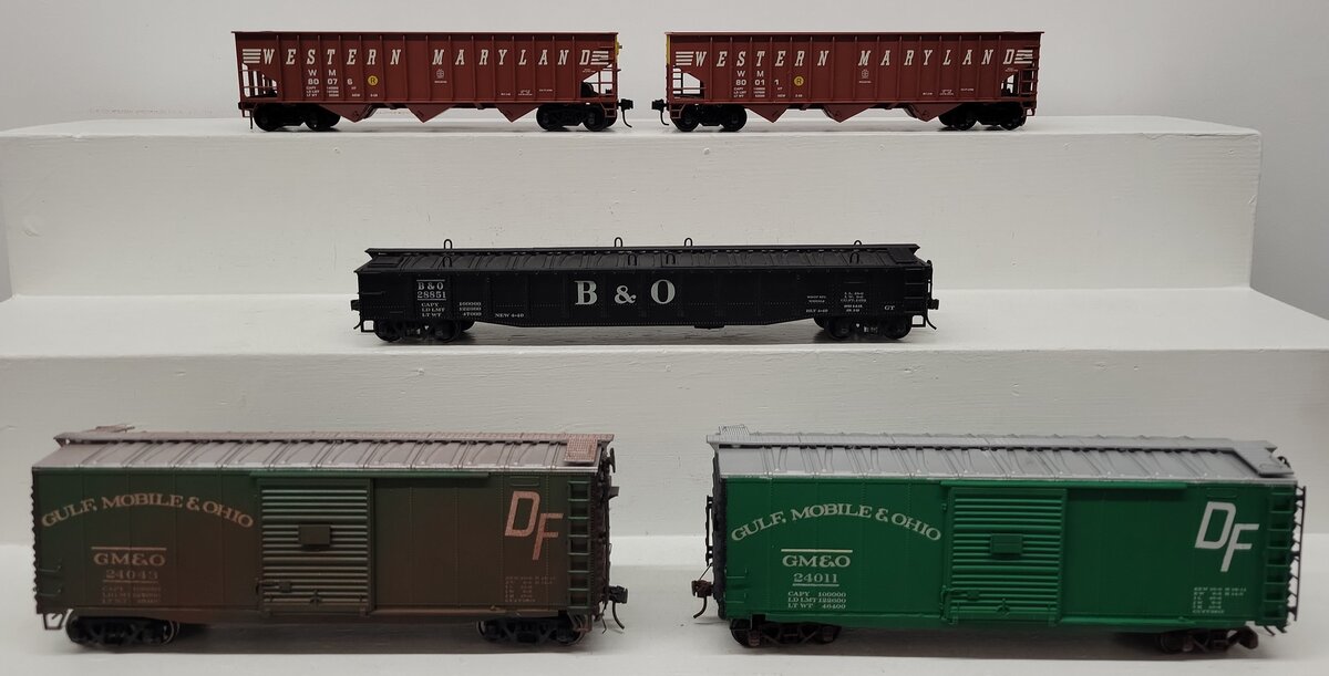 Atlas & Other O Scale CUSTOM Assorted Freight Cars: #80011, #80076 [5] (2-Rail)