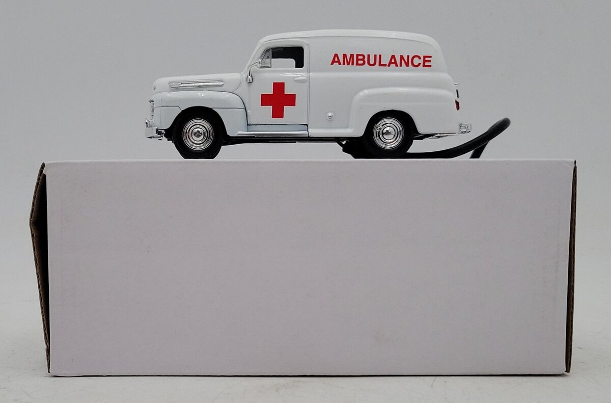 Menards 279-6894 Lighted 1984 Ford Panel Ambulance LN/Box