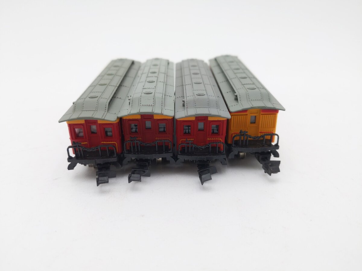 Bachmann N Scale Assorted Passenger Cars [4] EX/Box