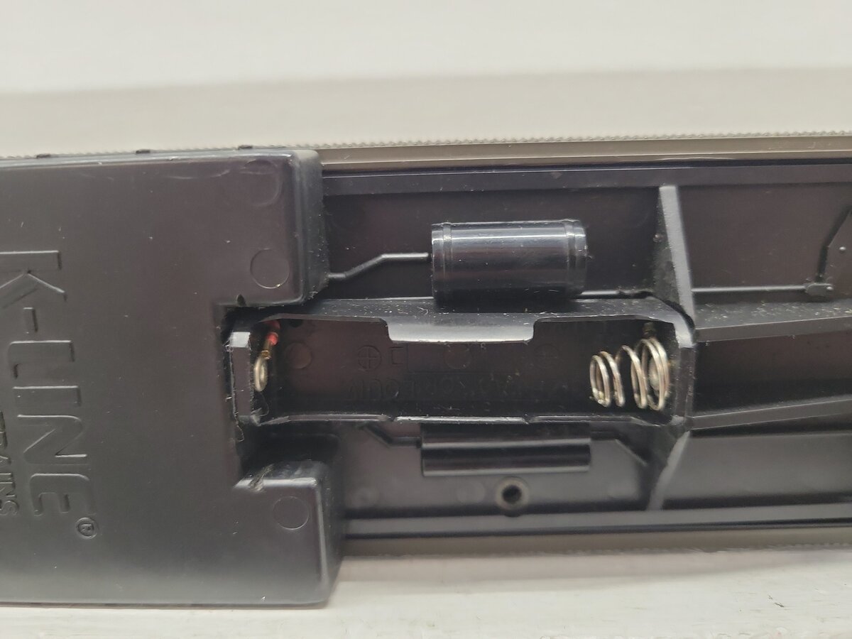 K-Line K1510 Custom O Scale Santa Fe Observation Car- 2 Rail
