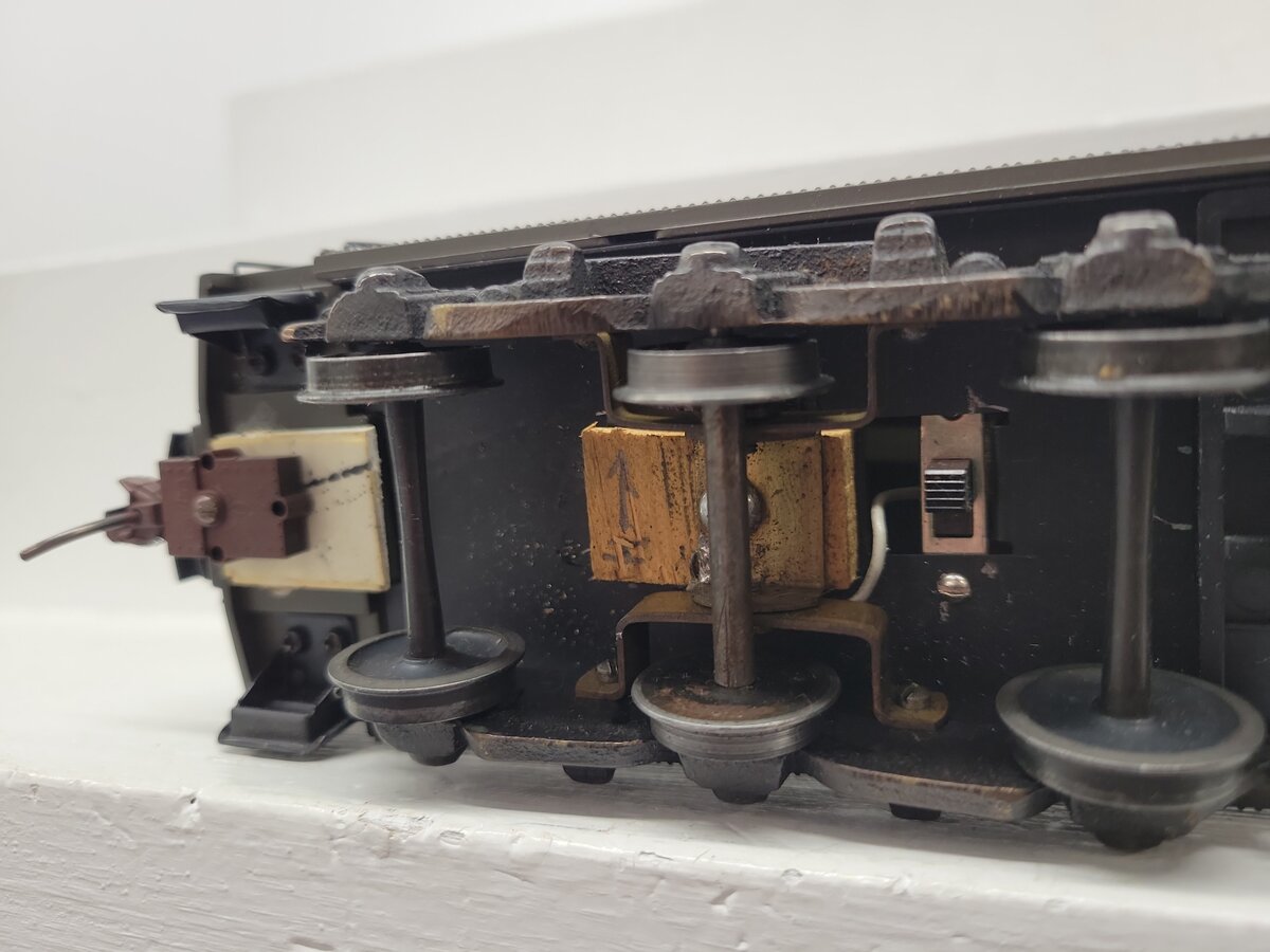 K-Line K1510 Custom O Scale Santa Fe Observation Car- 2 Rail