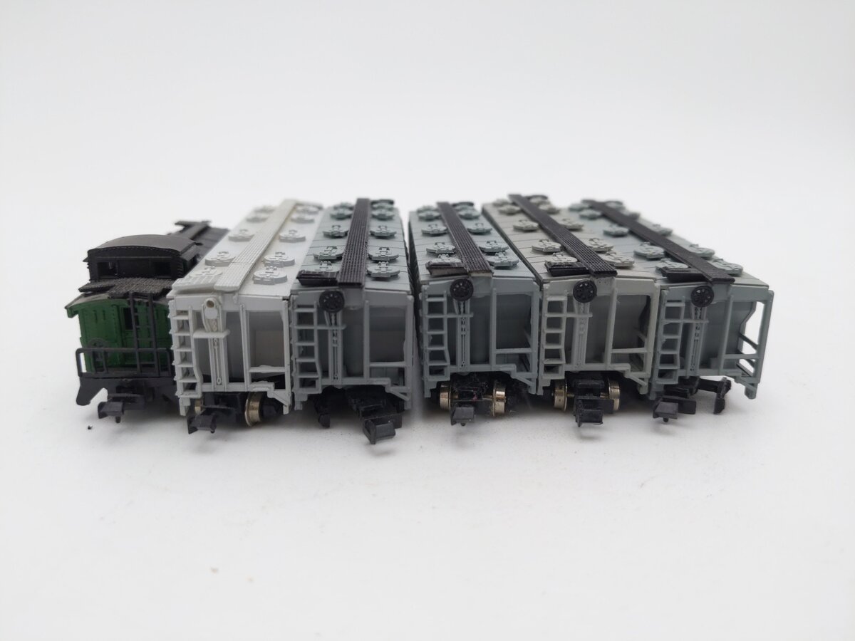 Bachmann and Atlas N Scale Assorted Freight Cars [6] EX