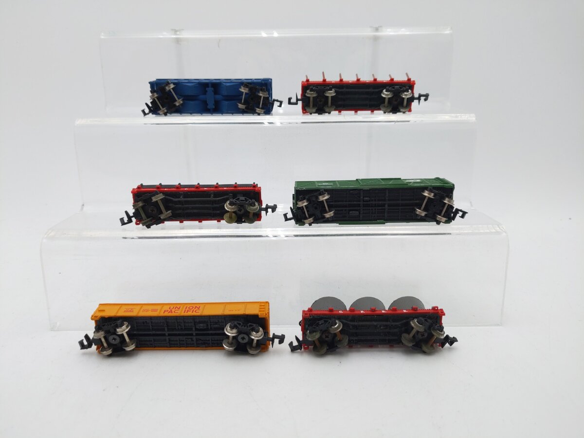Bachmann N Scale Assorted Freight Cars [6] EX
