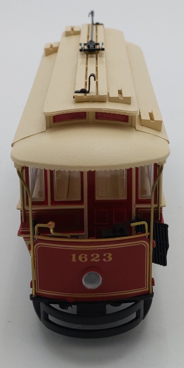 Bachmann 25128 On30 United Traction Co. Powered Closed Streetcar LN/Box