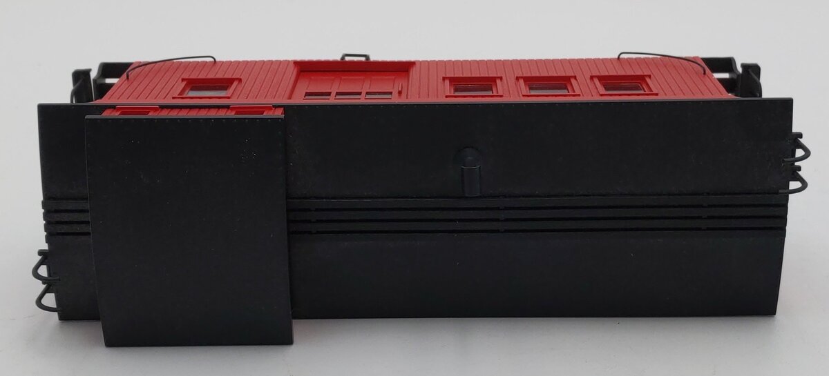 Bachmann 26796 On30 No Lettering Side-Door Wooden Caboose w/Interior Light (Red) LN/Box
