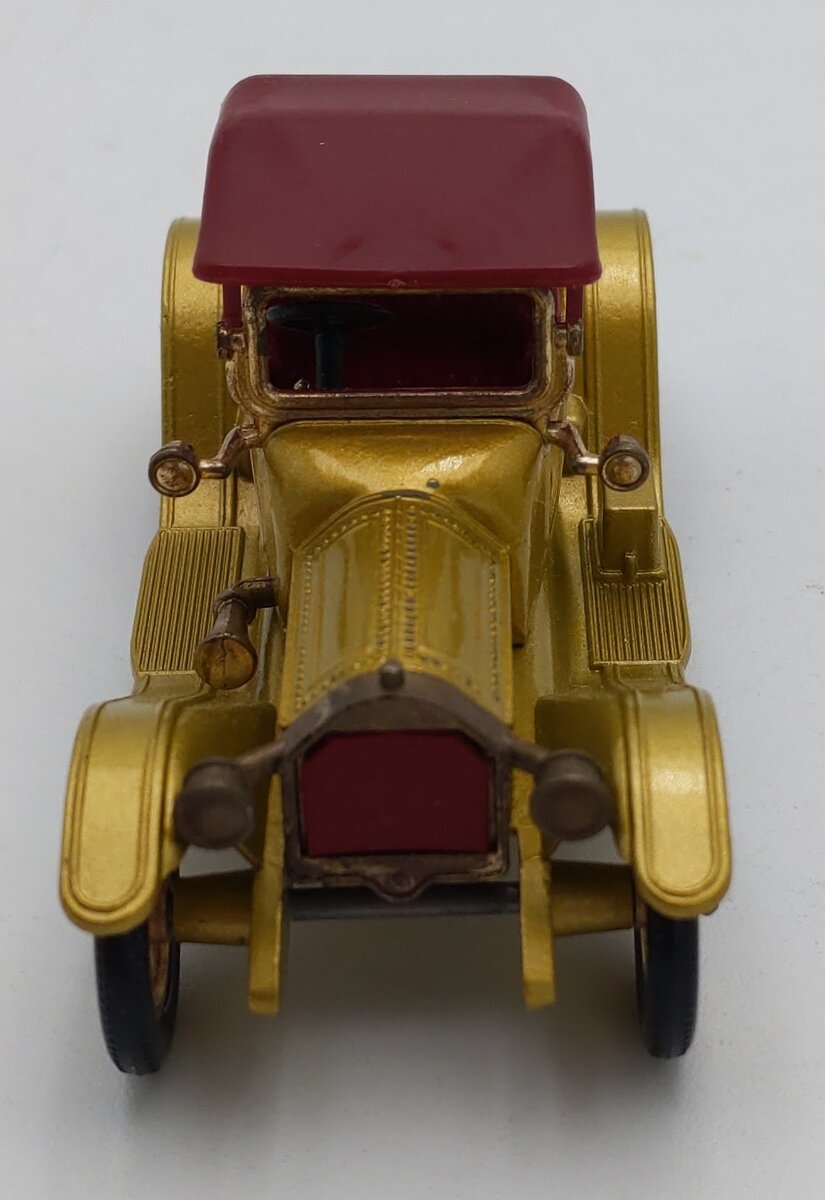 Matchbox Y-6 1:48 Models of Yesteryear Gold 1913 Cadillac Metal & Plastic Parts EX/Box
