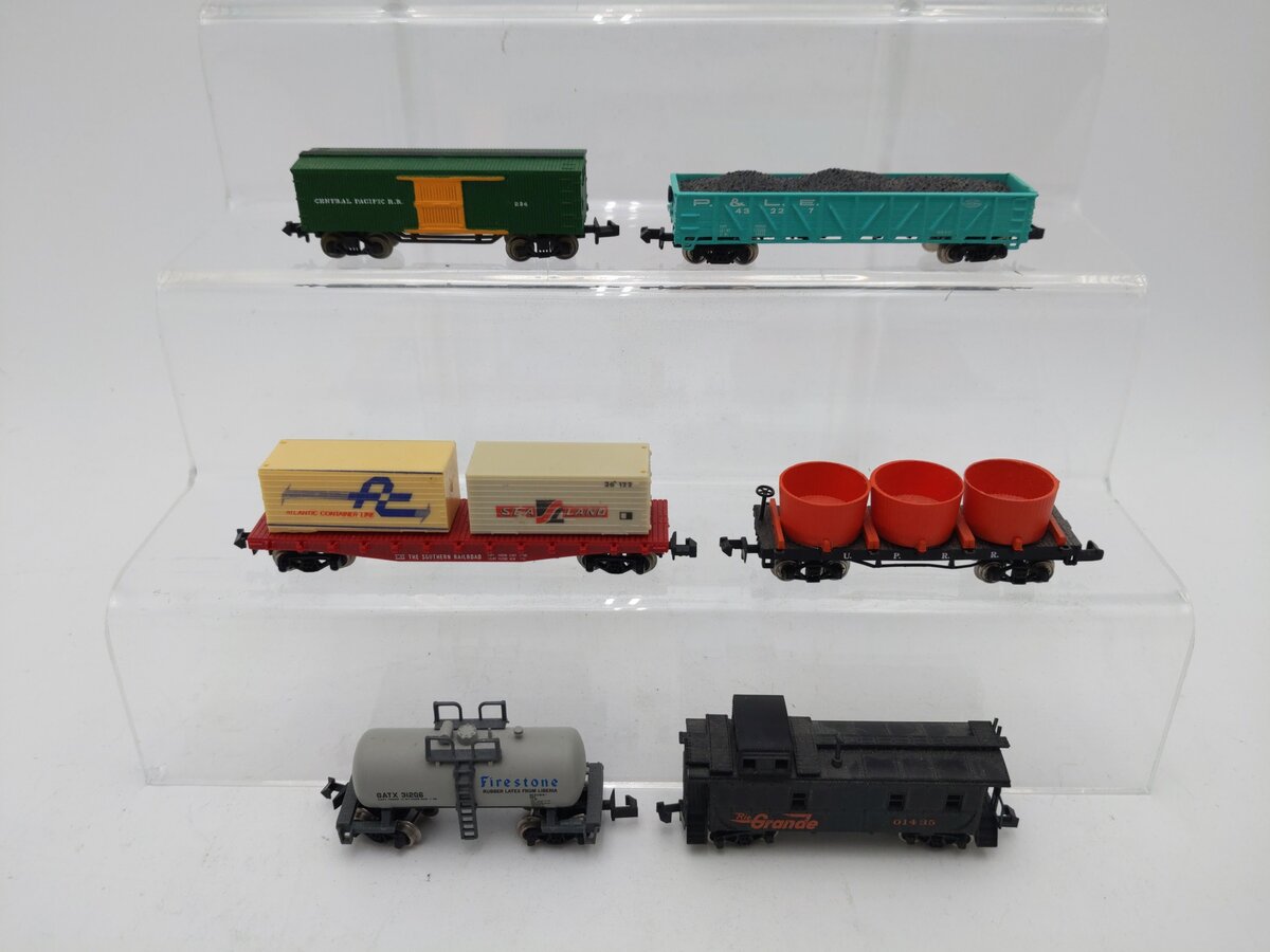 Bachmann and Others N Scale Assorted Freight Cars #224, #43227, #31206 [6] EX