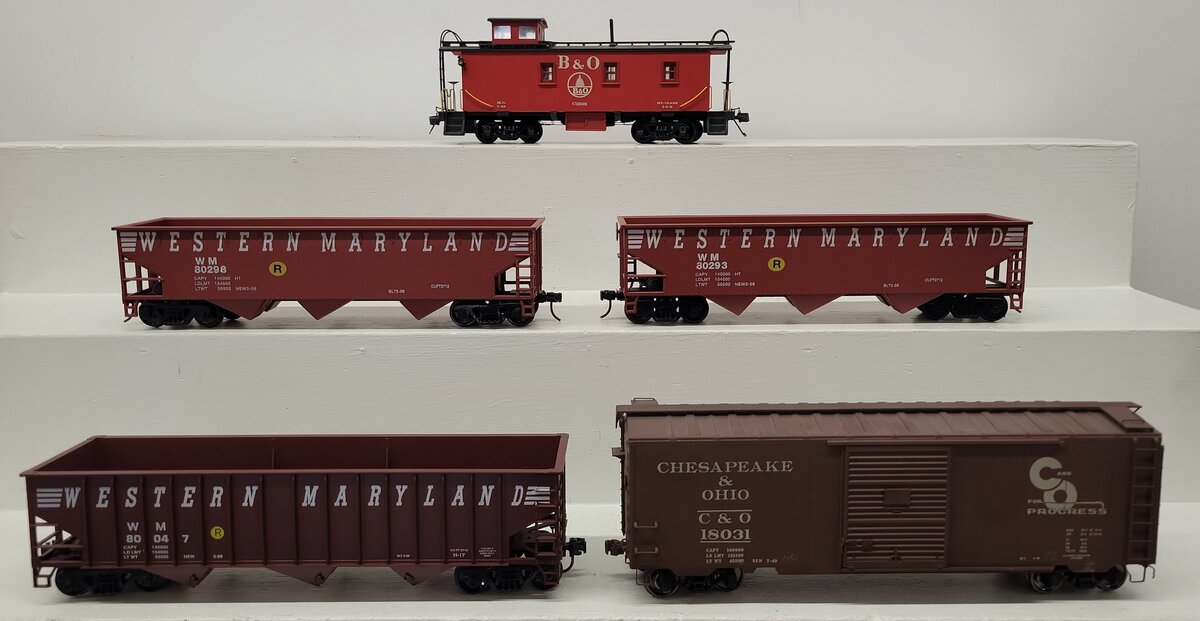 O Scale CUSTOM Assorted Freight Cars: #80047, #80298, #80293 [5] (2-Rail)