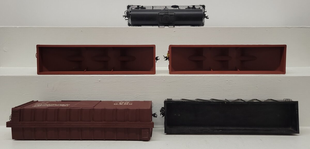 O Scale CUSTOM Assorted Freight Cars: #80008, #80023, #8746 [5] (2-Rail)