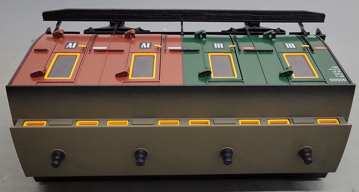 LGB 30503 G Scale 3rd/4th Class Compartment Car EX