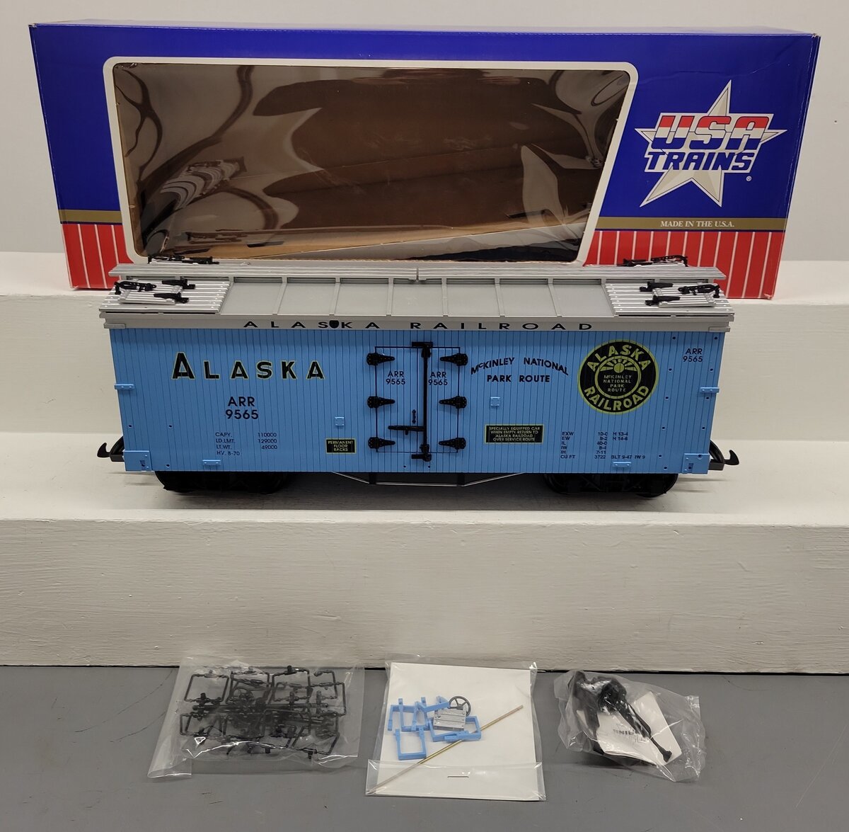 USA Trains R16204F Alaska Reefer #9565 EX/Box