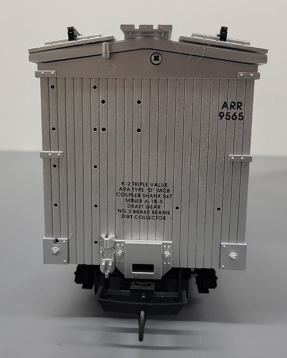 USA Trains R16204F Alaska Reefer #9565 EX/Box