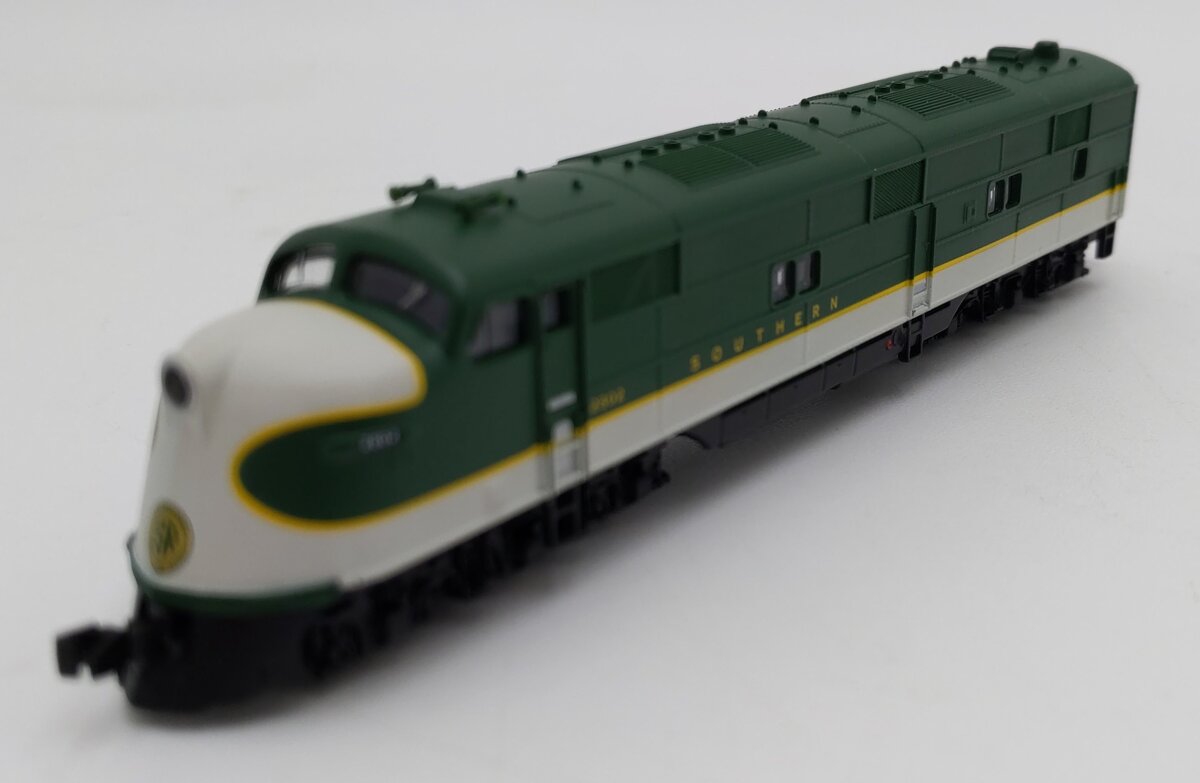 Life Like 7361 N Scale Southern E-6 A Unit Diesel Locomotive #2802 EX/Box