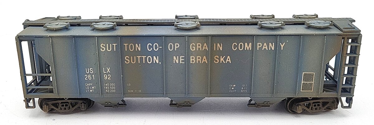 Con-Cor 0001-009534 HO Sutton PS2 3-Bay Covered Hopper #26192 - Custom Weathered/Box