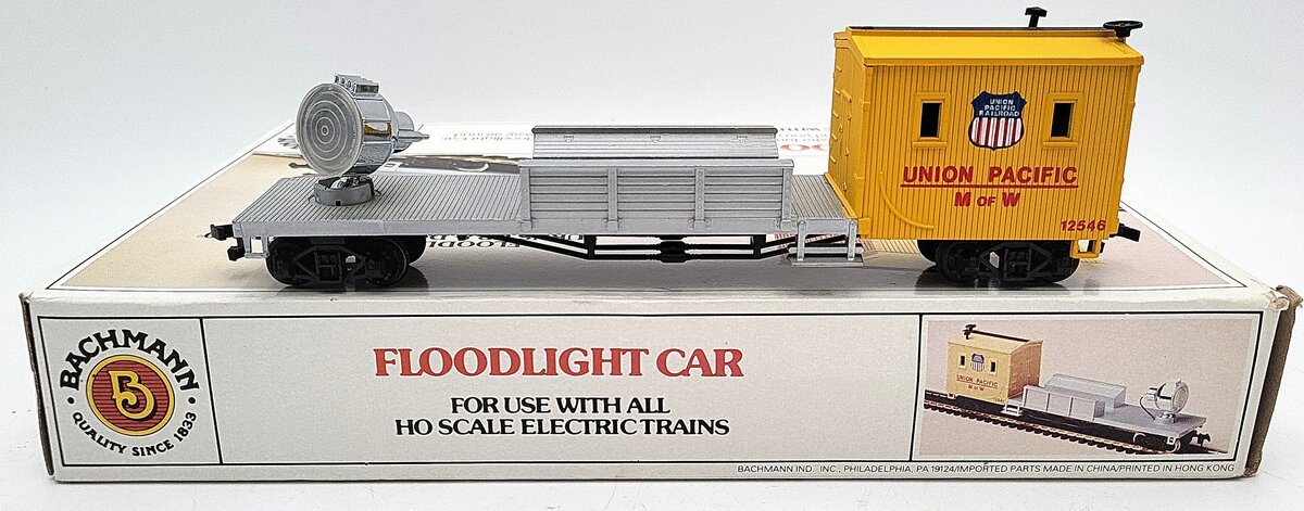 Bachmann 46311 HO Union Pacific MOW 51' Floodlight Car