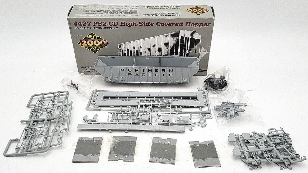 Proto 2000 21860 HO Northern Pacific 4427 PS-2CD Covered Hopper #76905 Kit EX/Box