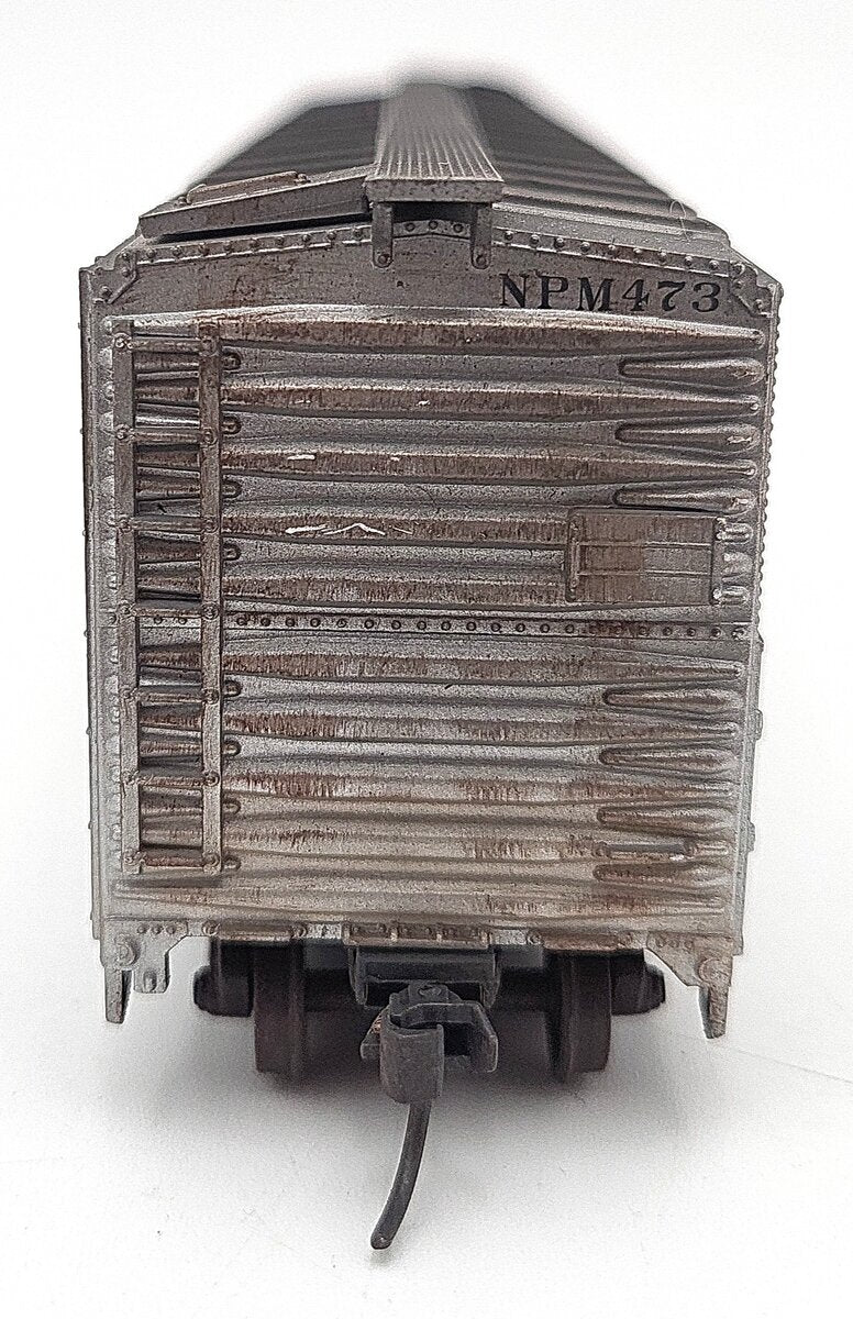 Athearn 7551 HO Scale 50' ss Northern Pacific Reefer #473 - Custom Weathered/Box