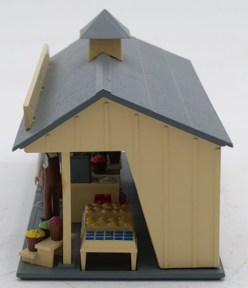 Bachmann 45621 O Scale Plasticville Roadside Stand EX