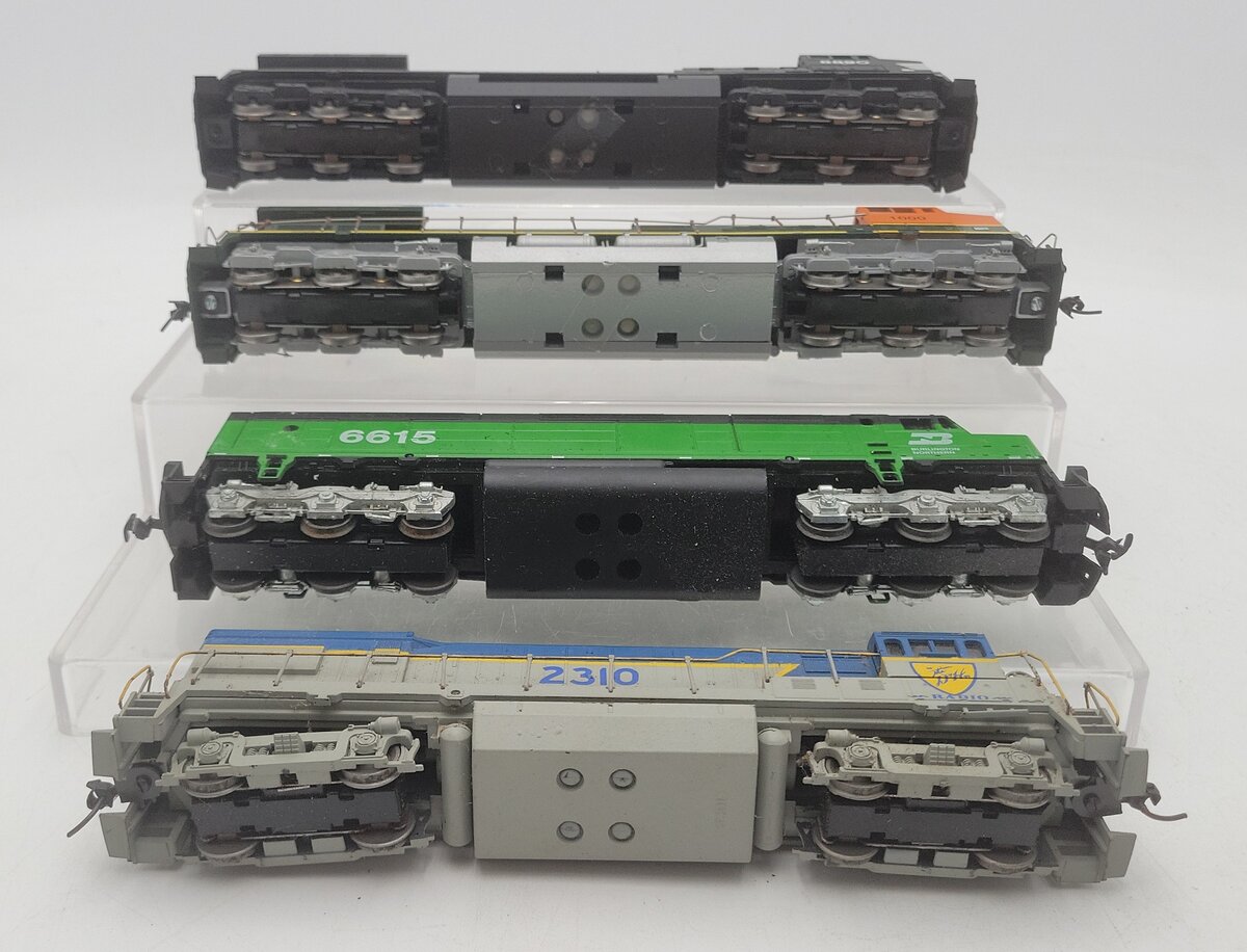 HO Scale Assorted Diesel Locomotives: #8890, #1000, #6615, #2310 [4]