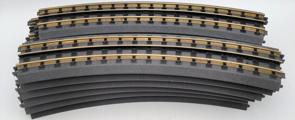 MTH 40-1057-2 RealTrax O-54 Half Curve Track (Set of 12) EX
