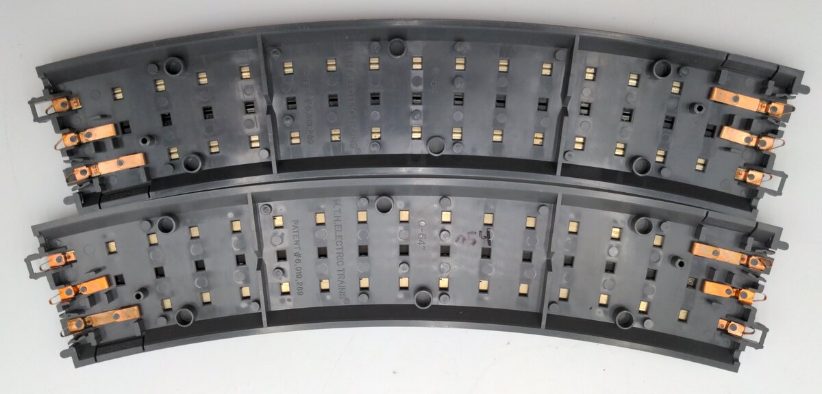 MTH 40-1057-2 RealTrax O-54 Half Curve Track (Set of 12) EX