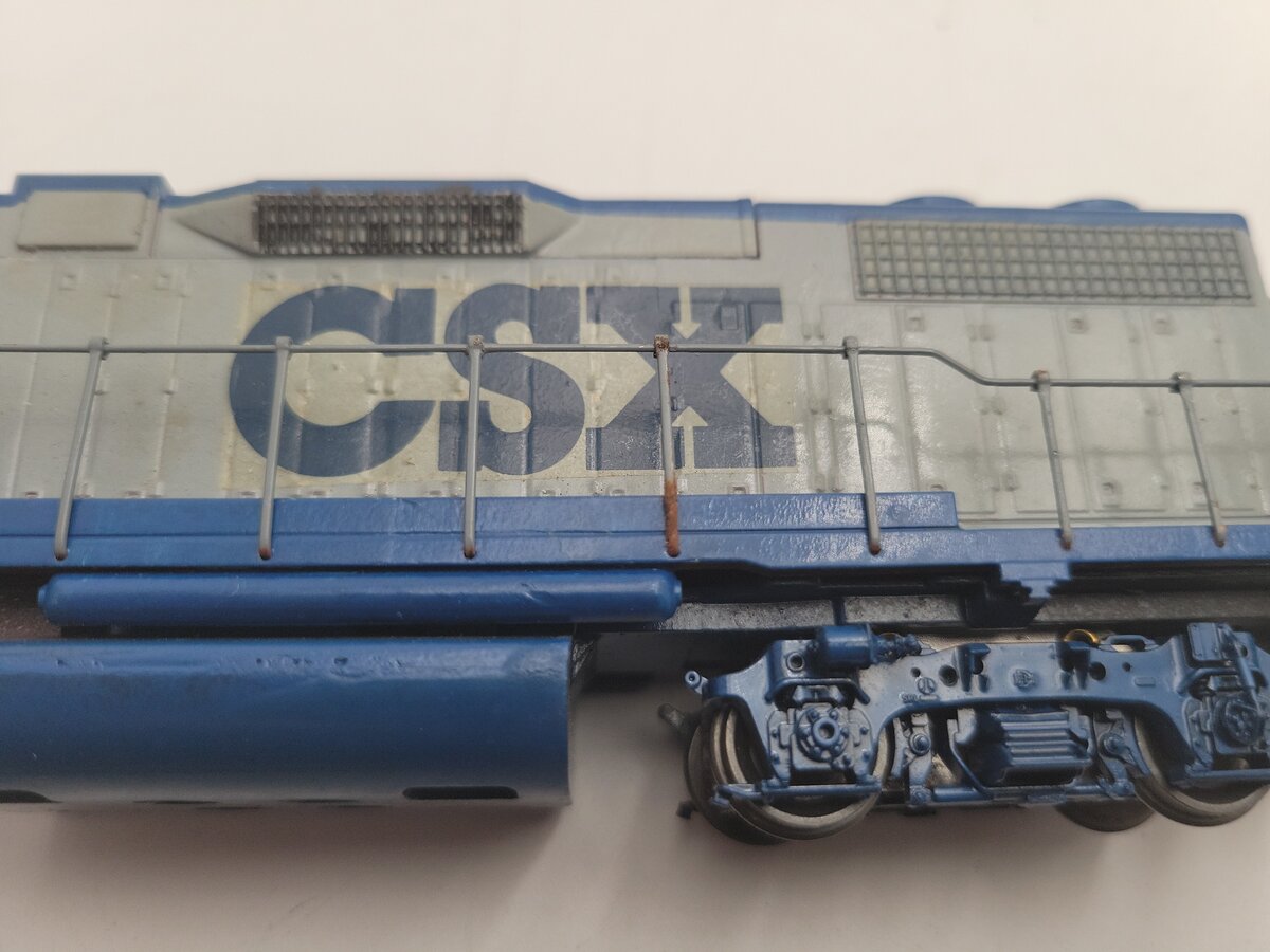 HO Scale Assorted Diesel Locomotives: #2007, #8012, #9760, #2707 [4]