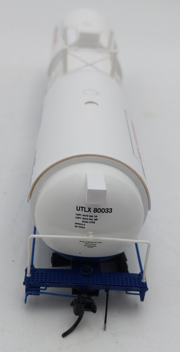 Broadway Limited 6311 HO Air Liquide Cryogenic Tank Car #80033 VG/Box