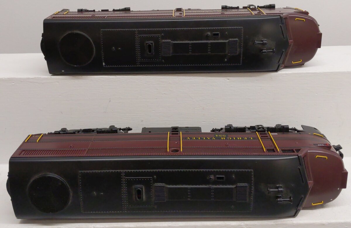 Williams 20903 O Lehigh Valley Alco FA1 A-A 3-Rail w/Horn & Bell DIesel Loco Set VG/Box
