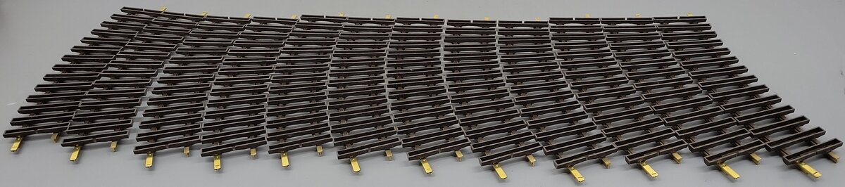 LGB 1500 G Scale Wide Radius Curved Track Sections [12] VG/Box